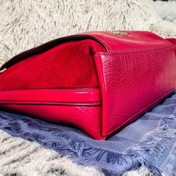 EUC - COACH MARLON HOBO IN SILVER & DARK FUCHSIA (F79995) - Picture 5 of 12